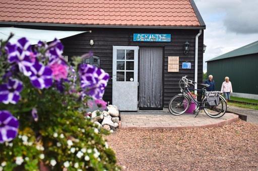 Locatie Het Knooppunt Engelse Chalet Нейс Екстер'єр фото